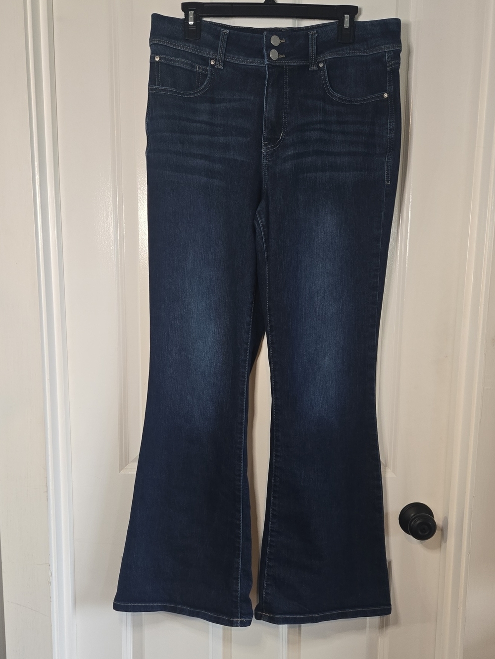 Maurices Everflex Size 14 Regular Dark High Rise Double Button Flare Jeans